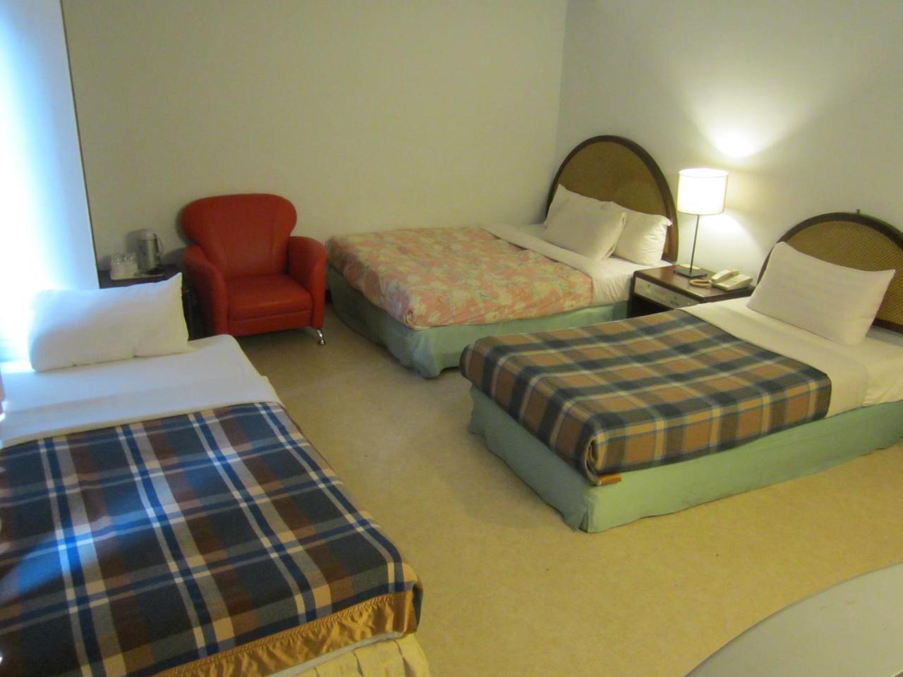 Goshen Hotel Kaohsiung Buitenkant foto